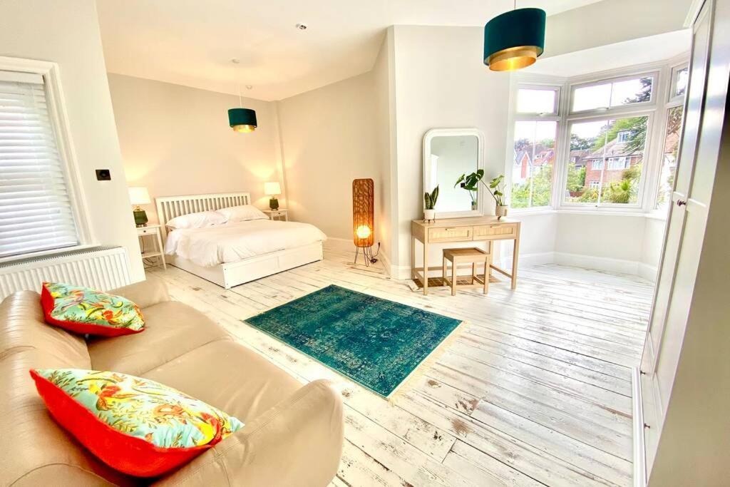 Cleveland House - Perfect For Beaches And Town. 본머스 외부 사진