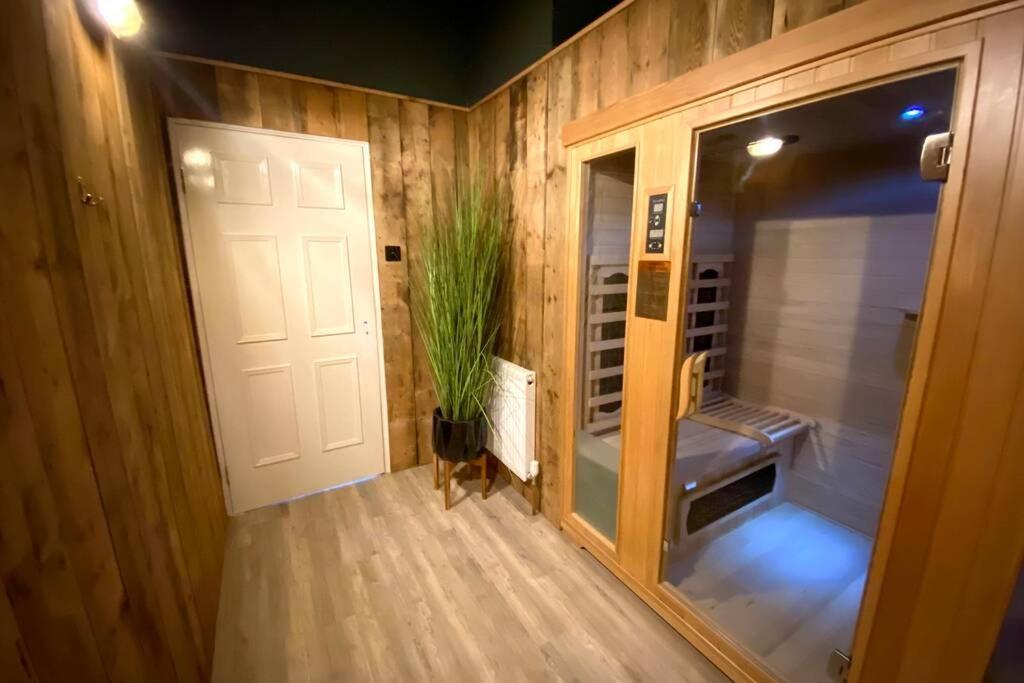 Cleveland House - Perfect For Beaches And Town. 본머스 외부 사진
